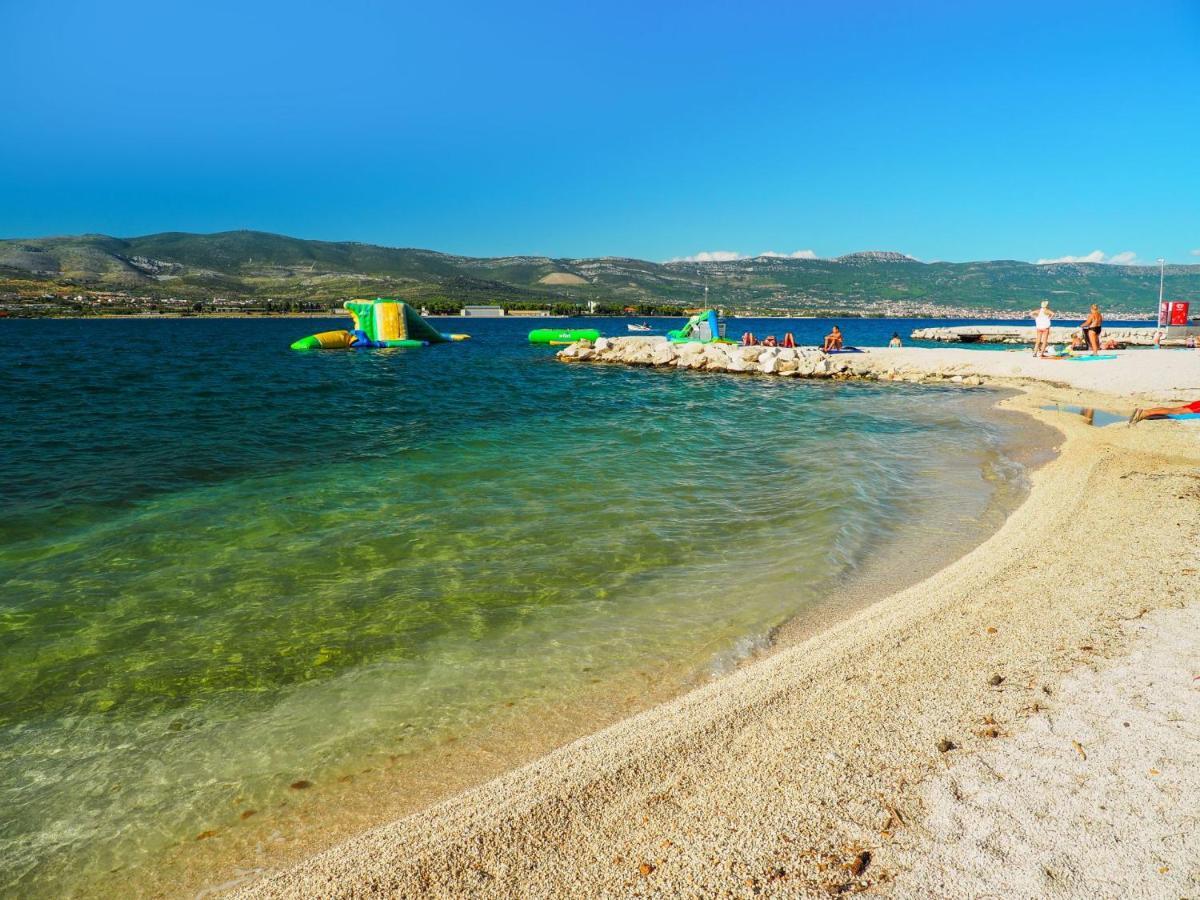 Mediteran Travel Mobile Homes Trogir - Čiovo Arbanija Esterno foto